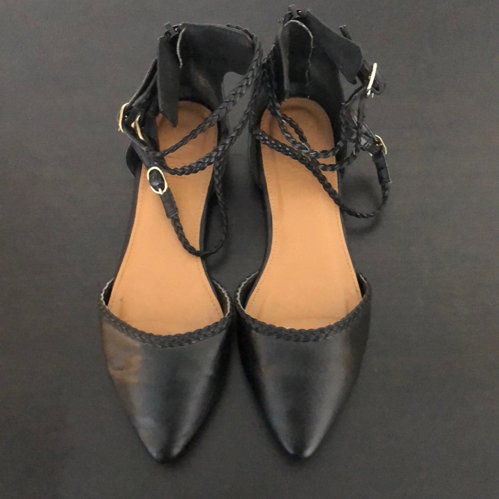Cute black “flats”